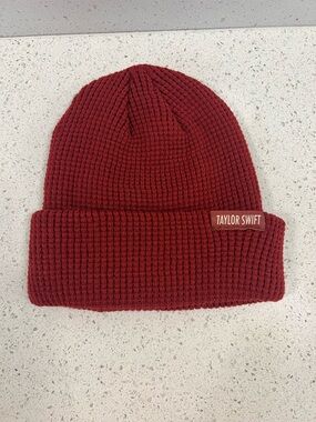 Taylor Swift All too Well Beanie Red Knit